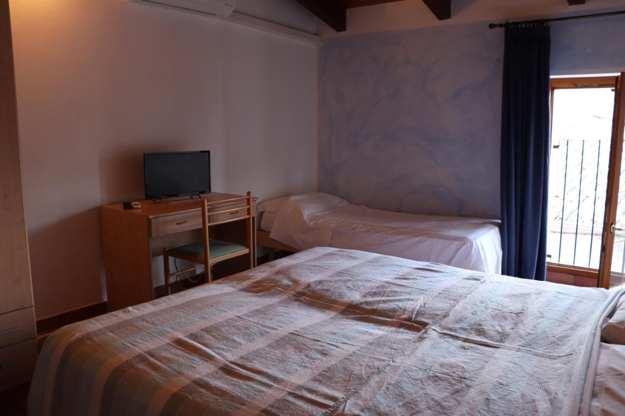 Le Camere Dell'Ancora Monzambano Exterior foto